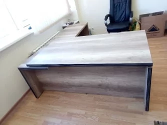 Стол руководителя правый ТCТ 2020 Р (Дуб Каньон) / TCT R