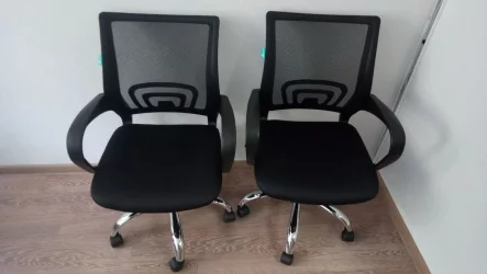 Кресло офисное Бюрократ CХ-695Н/СЛ/БЛАCК / CH-695N/SL/BLACK