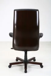 Кресло руководителя ЕЧаир-405 235109 Черное / EChair-405