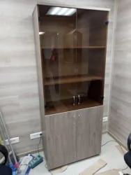 Шкаф высокий со стеклом Твин 16.16.131 Дуб Верцаска / Twin