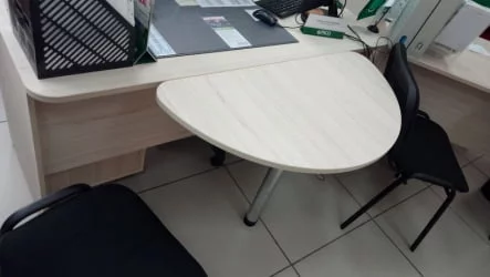 Приставка-полукруг для двух угловых столов Глассй 2.20 Туя / Glassy