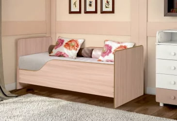 Детская кровать для девочки с бортом Малышка №1 600*1400 Дуб молочный