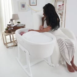 Детское кресло Микуна Винг Флор Вхите/Леатхеретте Грей / Micuna Wing Flor White/Leatherette Grey