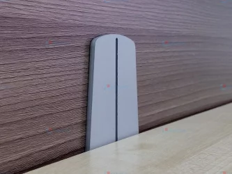 Крепление настольного экрана из ЛДСП для прямого стола Дека Д-024 / Deka