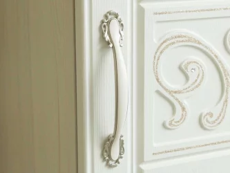 Распашной шкаф в гостиную Тиффани 600.07