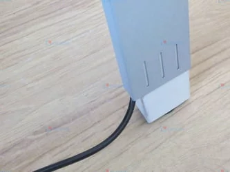 Накладной вертикальный кабель-канал Дека Д-016 / Deka