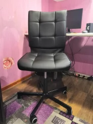 Кресло для оператора Бюрократ CХ-330М/БЛАCК / CH-330M/BLACK