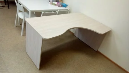 Стол угловой Глассй 1.14.16Пр Туя / Glassy