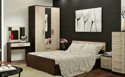 Шкаф трехдверный Фиеста 05