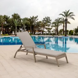 Шезлонг-лежак плетеный А30Б2-В56 Лигхт Бровн с матрасом / A30B2-W56 Light Brown