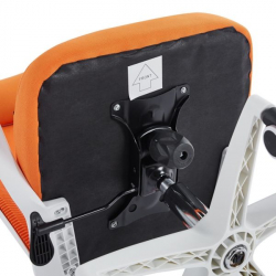 Кресло руководителя CХАИРМАН CХ636 ткань/сетка оранжевый, белый пластик (М) / CHAIRMAN CH636 (M)