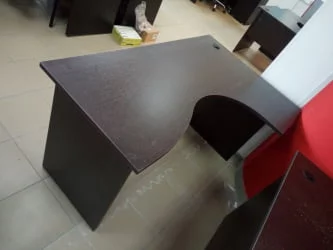 Стол эргономичный правый ТРД29625301 Темный дуб / TRD29625301