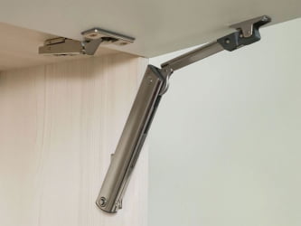 Антресоль (с системой плавного закрывания) Графит 74.103 Сосна Астрид /Ваниль