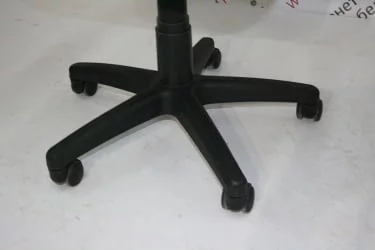 Кресло офисное СН-682 выставочный образец ДЖП 15-2 Черный / JP