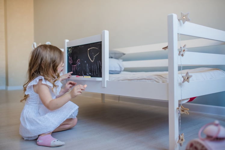 Съемный борт с грифельной доской РооРоом ВК-5 Белый / RooRoom VK-5_3