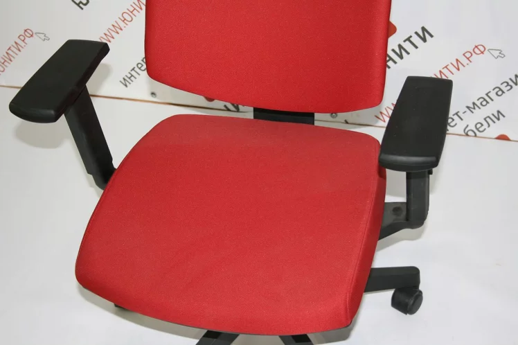 Кресло офисное (ВБ13) Трек выставочный образец Красное / Trek_5