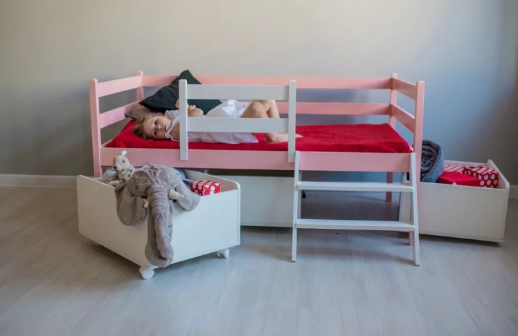 Лестница к кроватям 1600*800 РооРоом ВК-101 Белая / RooRoom VK-101_3