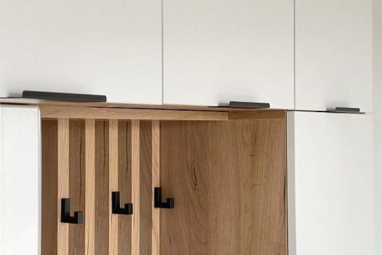 Антресоль трехдверная Бери МПР-026 Дуб крафт золотой/белое дерево / MPR-026_8