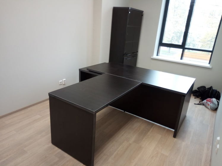 Стол руководителя правый ТCТ 209 Р (Венге Магия) / TCT R_2