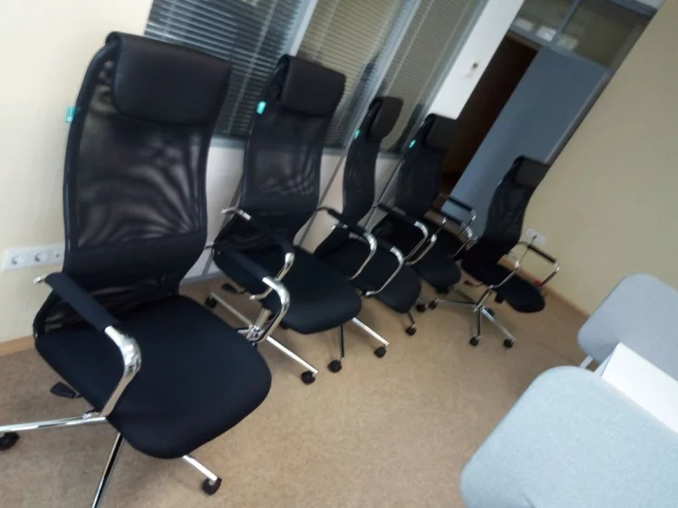 Кресло руководителя Бюрократ КБ-9Н/БЛАCК Черное ТВ-01 ТВ-11 / KB-9N/BLACK TW-01 TW-11_9