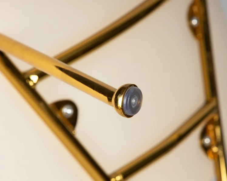 Кресло дизайнерское ДОБРИН ЕМИЛЙ голд Белый винил ЙП17 / DOBRIN EMILY gold YP17_11