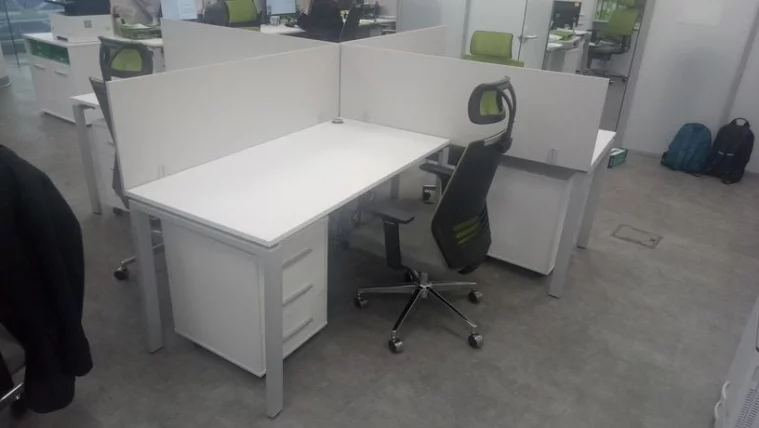 Экран (ЛДСП) Дека 8.12.14 Белый (без крепления) / Deka_3