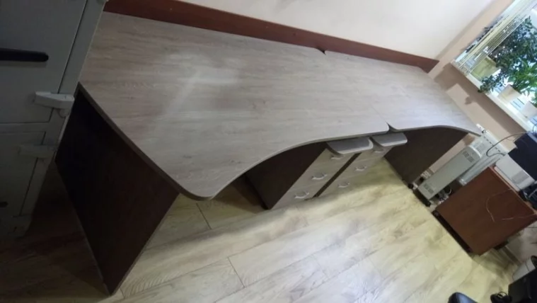 Стол эргономичный Глассй 1.12.16Л Дуб Верцаска / Glassy_2