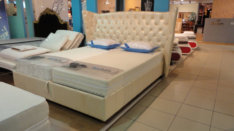 Кровать Леонарда Престиге Беиге Перлато (натуральная кожа) / Prestige Beige Perlato_1