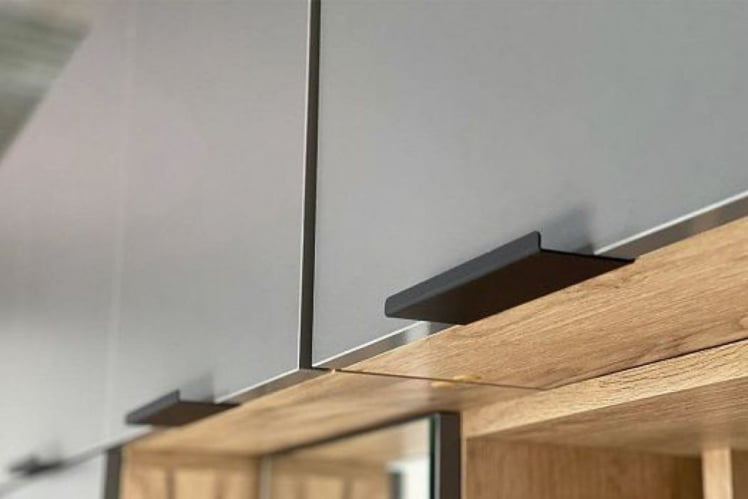 Антресоль трехдверная Бери МПР-026 Дуб крафт золотой/графит / MPR-026_5