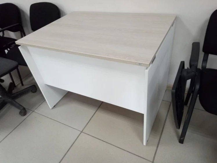 Стол прямой Дека ЛДСП каркас 75.07.10 Дуб Сантана светлый/Белый / Deka_2