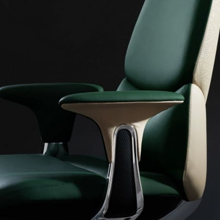 Эргономичное компьютерное кресло руководителя Еурека ОC21 Пауло (Наппа кожа), зеленое / Eureka OC21 Paulo (Nappa_9