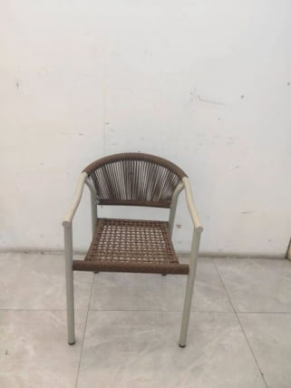 Стул Сйна коричневый бежевые ножки / Syna_3