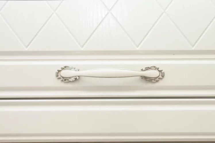 Шкаф-витрина кухонный (с системой плавного закрывания) Тиффани 19.80_3