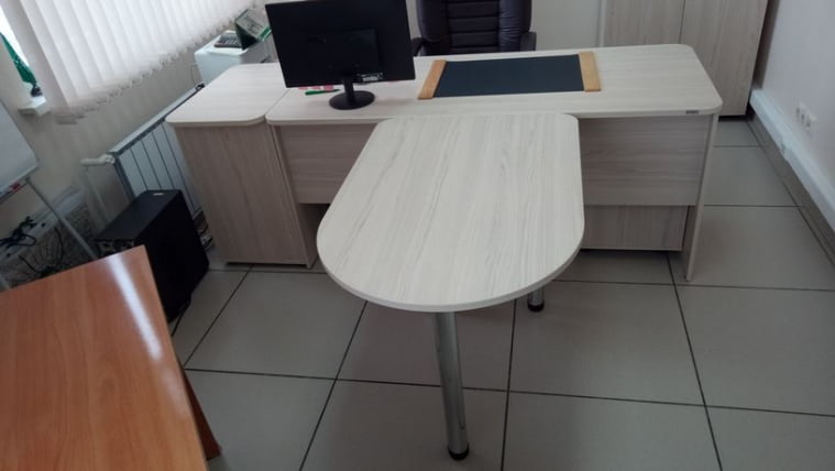 Стол прямой Глассй 1.10.16 Туя / Glassy_4