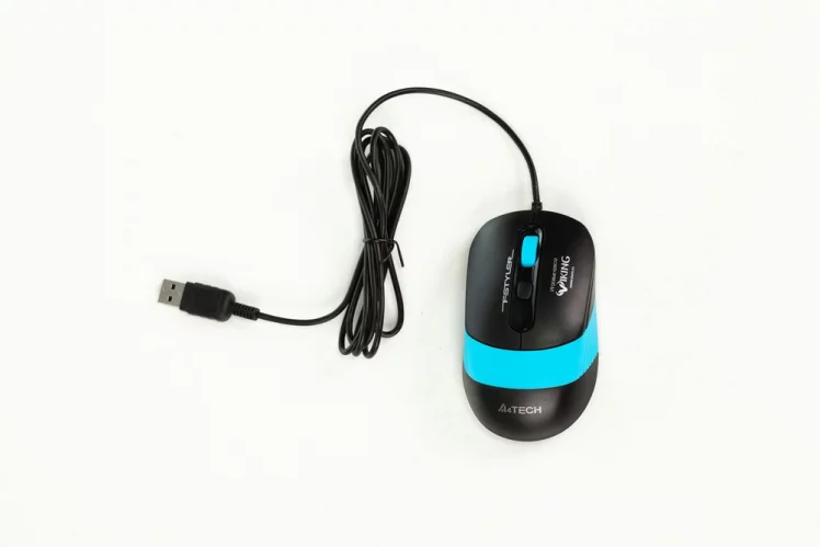 Геймерское кресло Бюрократ ЗОМБИЕ РУННЕР Белый-голубой / ZOMBIE RUNNER_14