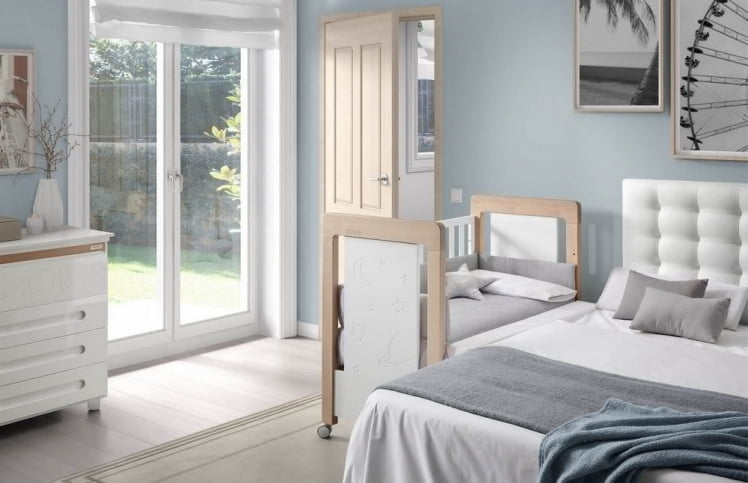 Кроватка 120кс60 с ЛЕД-подсветкой Микуна Магиc Мум Релакс Ватер воод/Вхите / 120x60 LED-подсветкой Micuna Magic Mum Relax Water wood/White_3