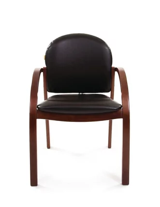 Кресло для посетителя CХАИРМАН 659 ПУ черный матовый/темный орех / CHAIRMAN PU_1