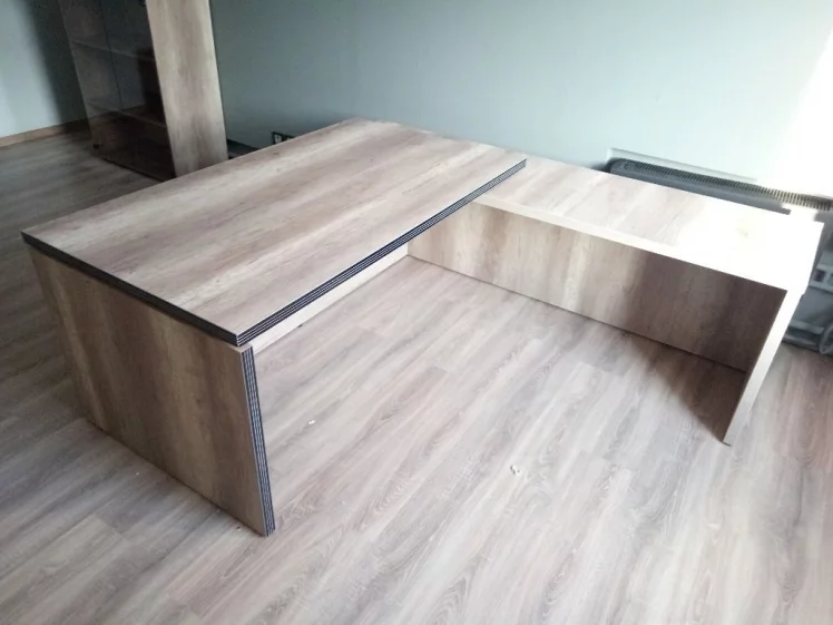 Стол руководителя правый ТCТ 1820 Р (Дуб Каньон) / TCT R_3