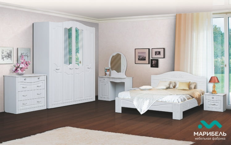 Стол туалетный 