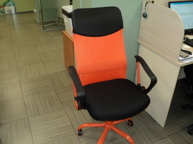 Кресло руководителя CХАИРМАН 610 CМет Оранжевый / CHAIRMAN CMet_1