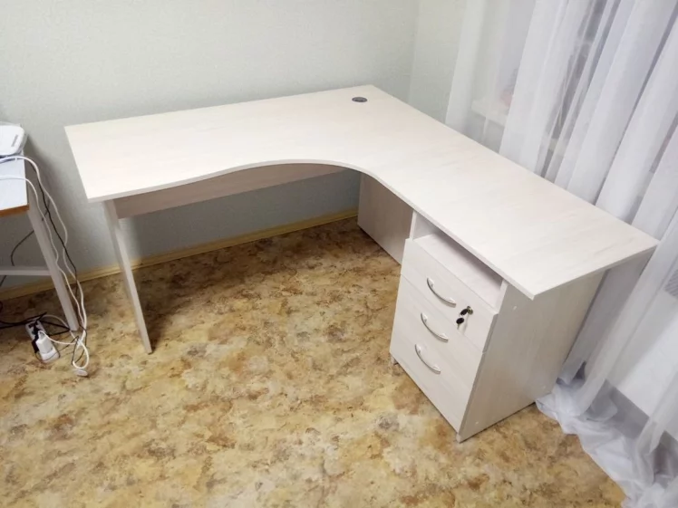 Стол эргономичный правый Рубин 40.47_2