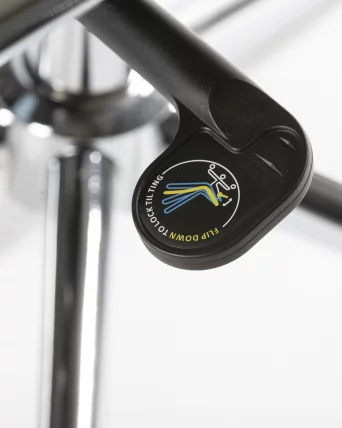 Офисное кресло для руководителей ДОБРИН CЛАРК Серый / DOBRIN CLARK_8