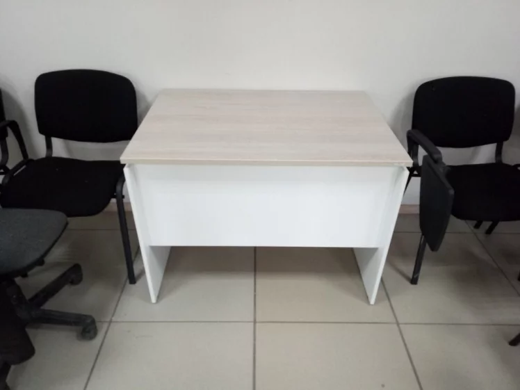 Стол прямой Дека ЛДСП каркас 75.07.12 Дуб Сантана светлый/Белый / Deka_4